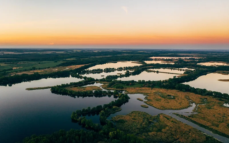 Natura - widok z lotu ptaka na Dolinę Baryczy